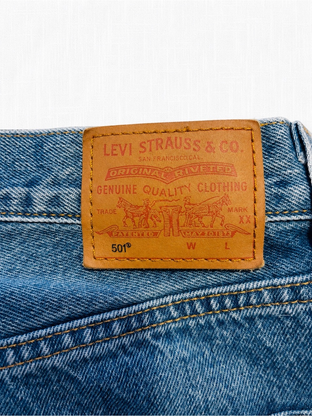 Levi’s Premium 501 Original Jeans W27 L30 Light Wash - Picture 5 of 5